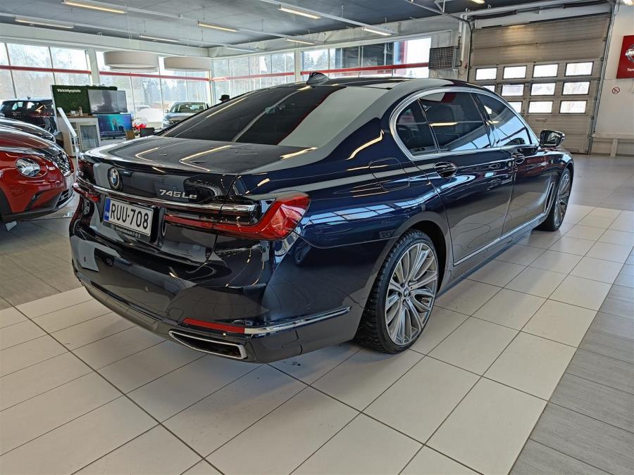 G12 Sedan 745Le A xDrive / Adaptiivinen vakkari / Mukautuvat Led / Night Vision / HUD / Avaimeton