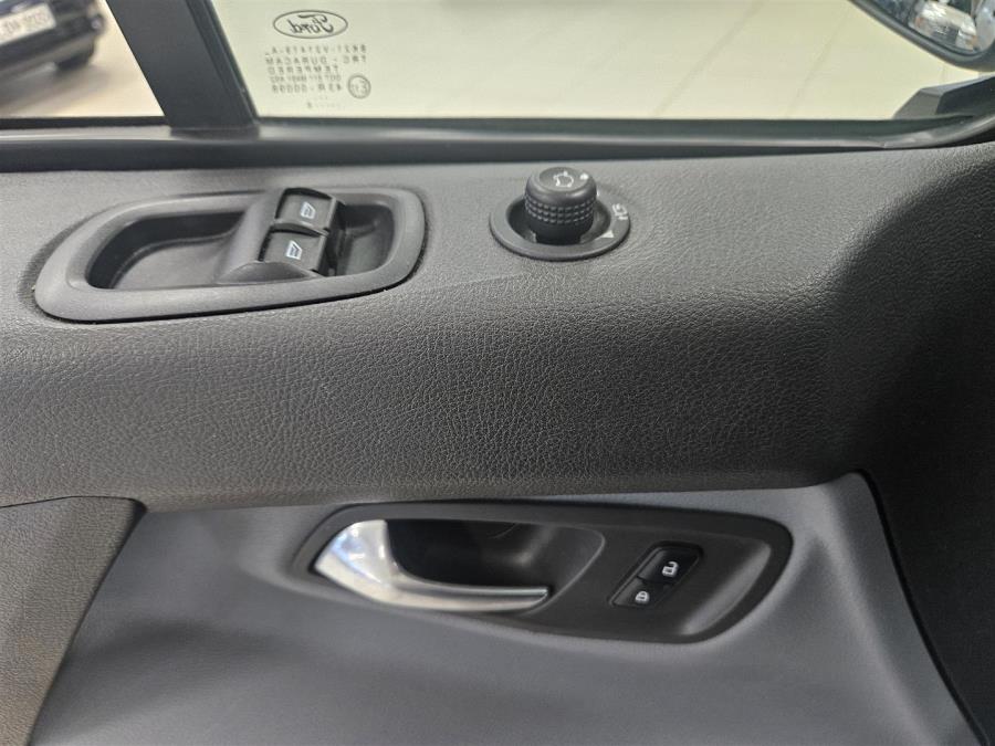 310 2,0TDCi 130 hv M6 Trend Van N1 L2H1 FWD/ Webasto/ Koukku/ Vakkari/ Suomiauto