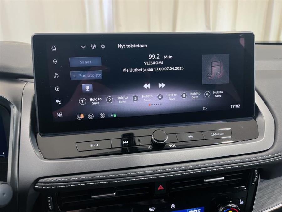 e-POWER 205 hv aut. N-Connecta / Korko 0.99 % / 360 kamera / Navigointi / Läm. ratti ja tuulilasi