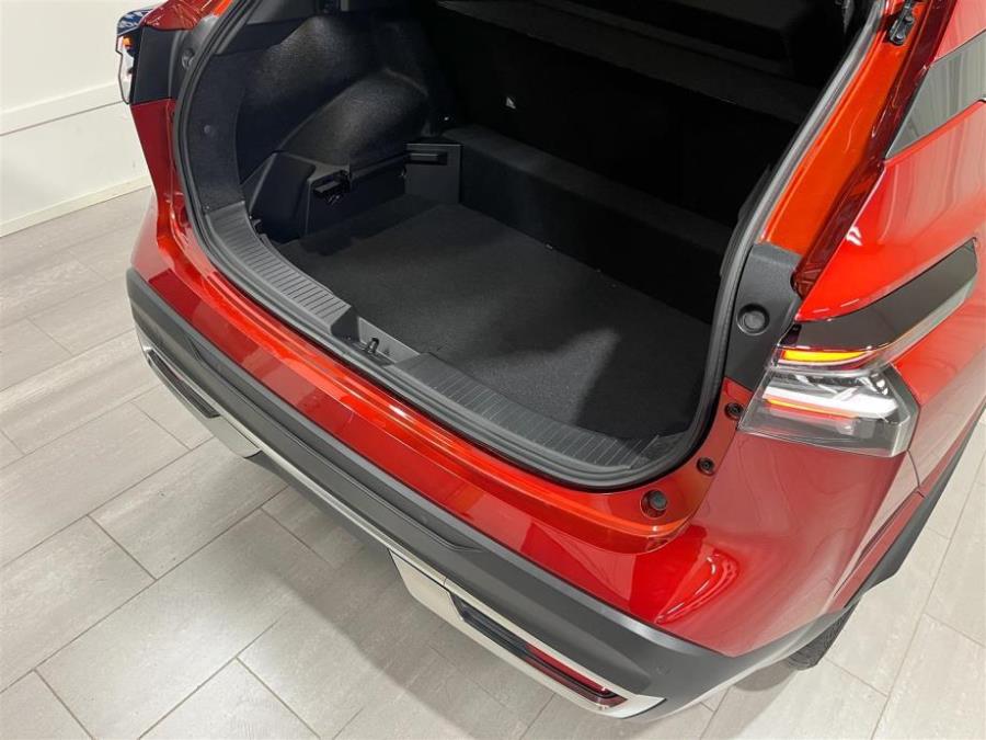 e-POWER 205 hv aut. N-Connecta / Korko 0.99 % / 360 kamera / Navigointi / Läm. ratti ja tuulilasi