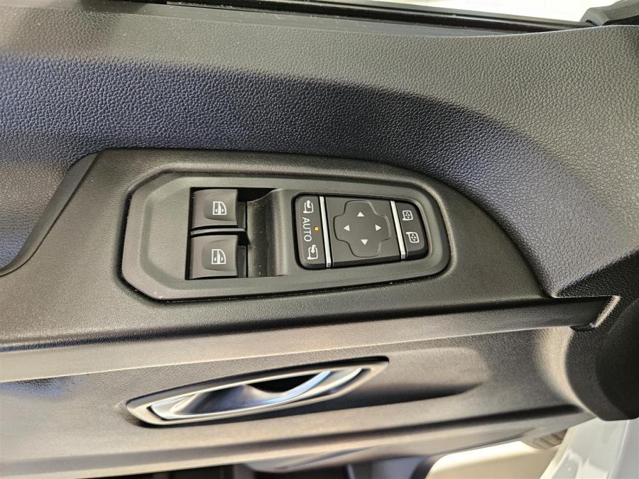 Van dCi150 MT6 L2 H1 N-Connecta Blind FD Blind SSD/ ALV/ Webasto/ Koukku/ Ilmastointi/ Kamera