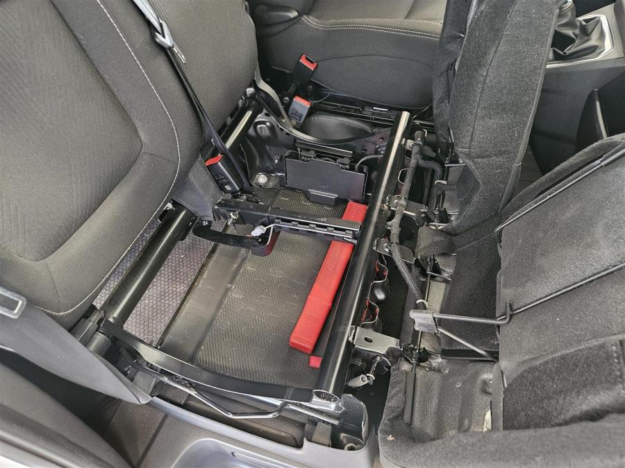 Van dCi150 MT6 L2 H1 N-Connecta Blind FD Blind SSD/ ALV/ Webasto/ Koukku/ Ilmastointi/ Kamera