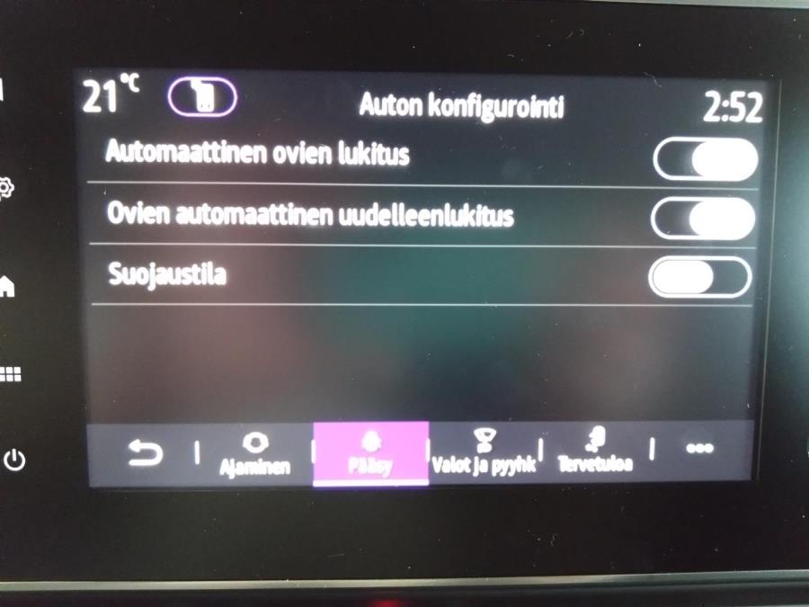 Van dCi 150 A/T L2 H1 N-Connecta / Vanerointi / Webasto kaukosäädöllä / Vetokoukku / Peruutuskamera