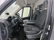 L2H1 335 BlueHDi 130 hv Edition / Sis.alv. / 1 omist. / Jakohihna 2023 / Webasto / Kamera / Tutkat