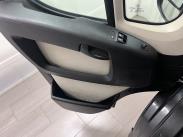 L2H1 335 BlueHDi 130 hv Edition / Sis.alv. / 1 omist. / Jakohihna 2023 / Webasto / Kamera / Tutkat