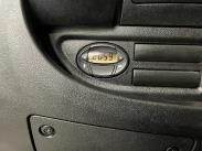 L2H1 335 BlueHDi 130 hv Edition / Sis.alv. / 1 omist. / Jakohihna 2023 / Webasto / Kamera / Tutkat