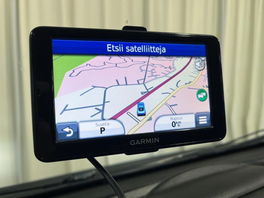 L2H1 335 BlueHDi 130 hv Edition / Sis.alv. / 1 omist. / Jakohihna 2023 / Webasto / Kamera / Tutkat