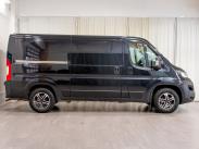 L2H1 335 BlueHDi 130 hv Edition / Sis.alv. / 1 omist. / Jakohihna 2023 / Webasto / Kamera / Tutkat