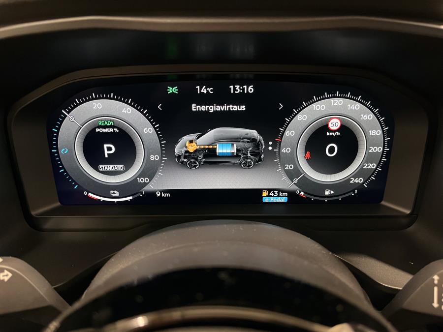 e-POWER 205 hv aut. N-Connecta / Korko 0.99 % / 360 kamera / Navigointi / Läm. ratti ja tuulilasi