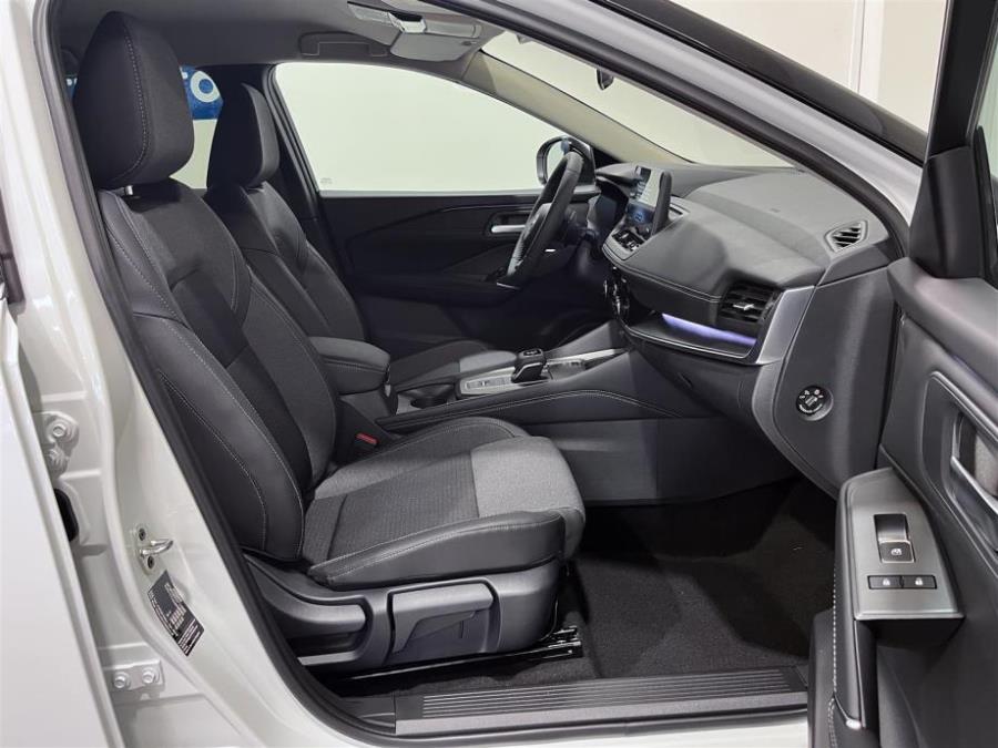 e-POWER 205 hv aut. N-Connecta Comfort Pack / Korko 0 % / Takaluukku sähköllä / Navi