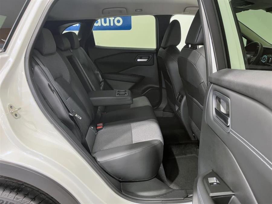 e-POWER 205 hv aut. N-Connecta Comfort Pack / Korko 0 % / Takaluukku sähköllä / Navi