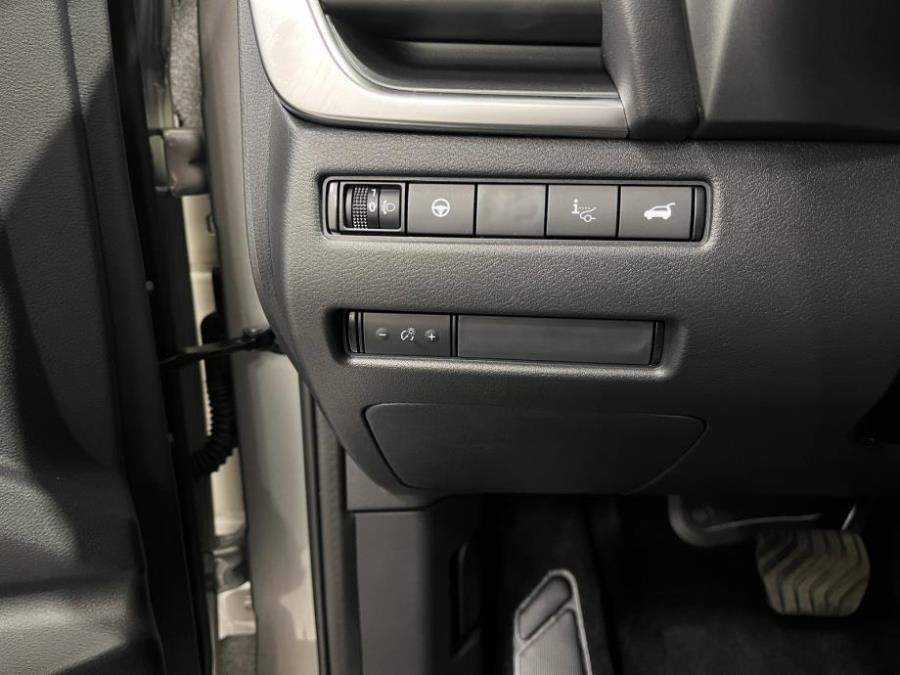 e-POWER 205 hv aut. N-Connecta Comfort Pack / Korko 0 % / Takaluukku sähköllä / Navi