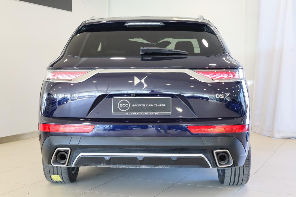 DS 7 Crossback E-Tense 300 4x4 Plug-in Hybrid Grand Chic Business Automaatti // Nahat / Led / Urh.ist / Blind Spot