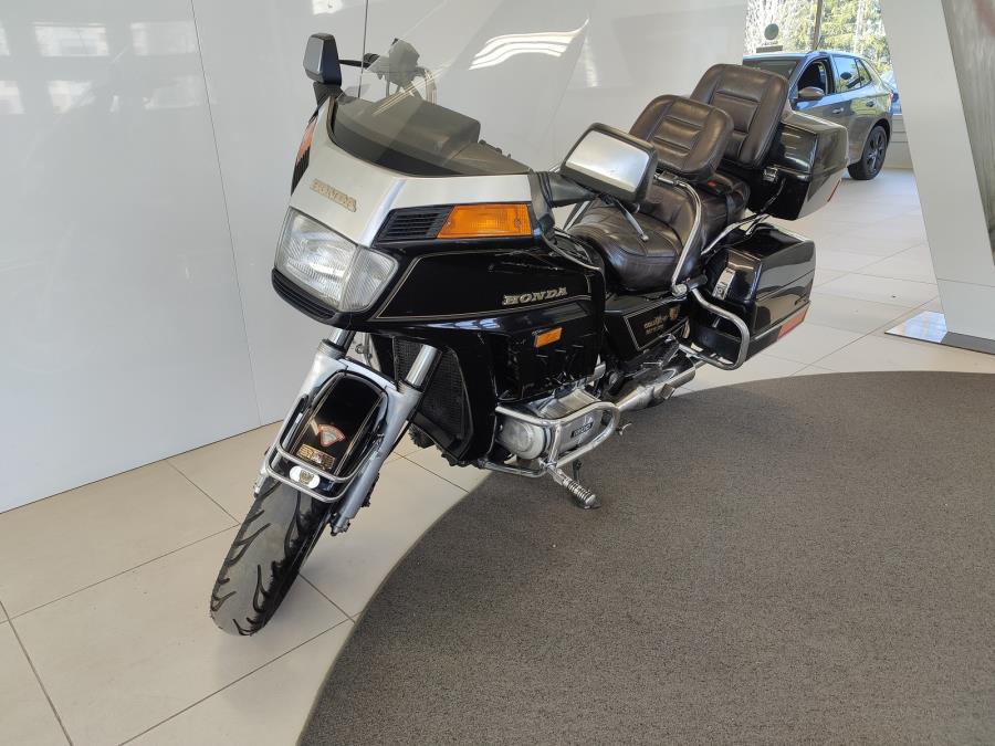 1200 GoldWing. Museokatsastettu