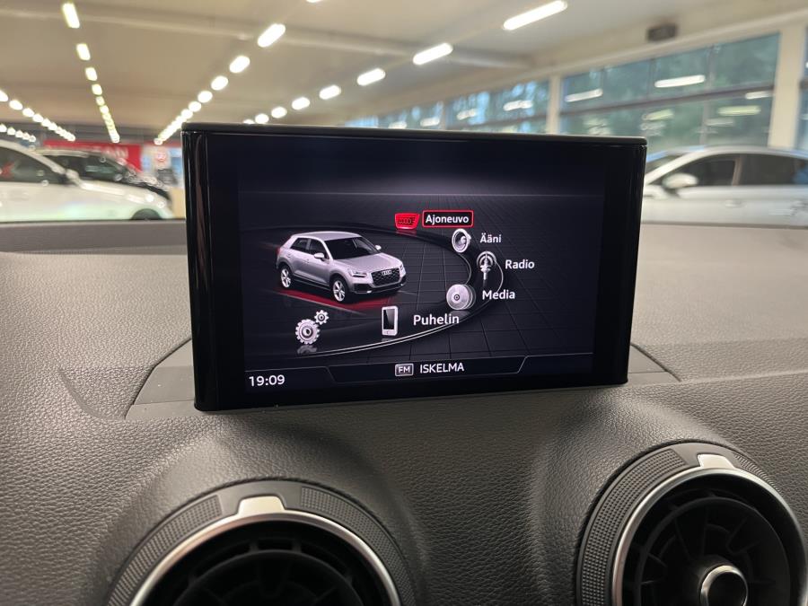 Business Sport 35 TFSI 110 kW S tronic / Suomi-auto / LED-ajovalot / Jakohihna vaihdettu 09/2026
