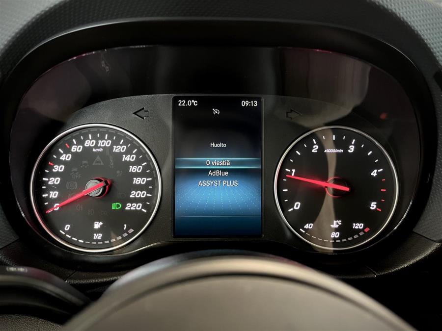 112CDI Pitkä L2/ ALV/ 1. Omistaja/ Vakkari/ Koukku/ Per. Kamera