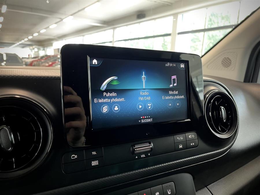 112CDI Pitkä L2/ ALV/ 1. Omistaja/ Vakkari/ Koukku/ Per. Kamera