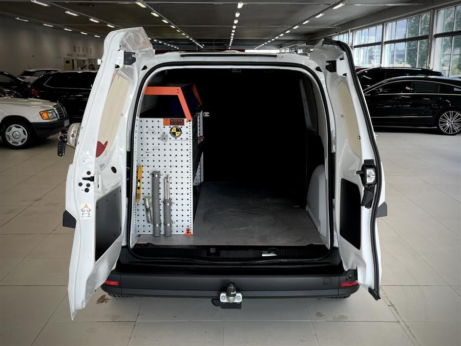 112CDI Pitkä L2/ ALV/ 1. Omistaja/ Vakkari/ Koukku/ Per. Kamera