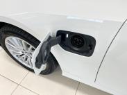G20 Sedan 330e A Charged Edition Sport / Suomi-auto / Sport-istuimet / Hifi-kaiuttimet / LED-valot