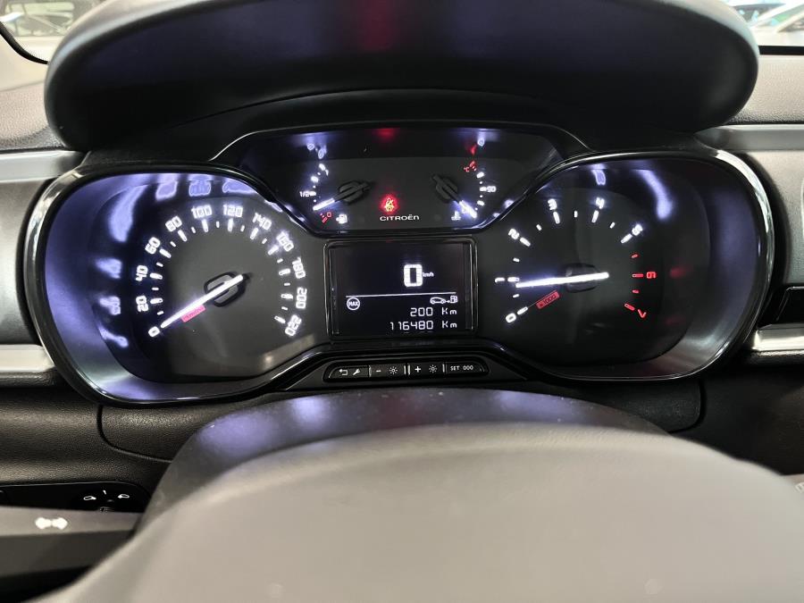 PureTech 82 Comfort Selection / Navi / Automaatti ilmastointi / Vakionopeudensäädin / Sadetunnistin