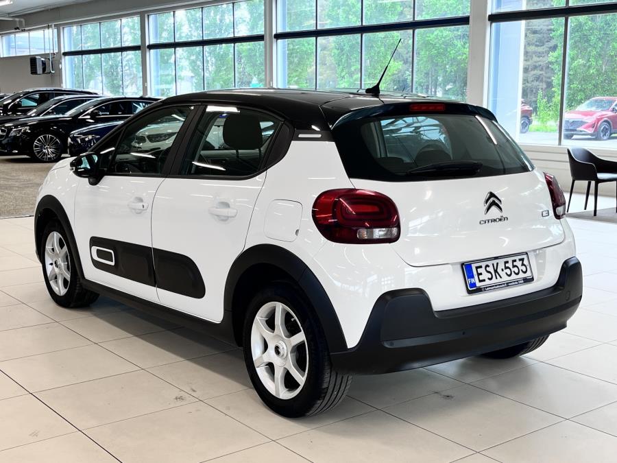 PureTech 82 Comfort Selection / Navi / Automaatti ilmastointi / Vakionopeudensäädin / Sadetunnistin
