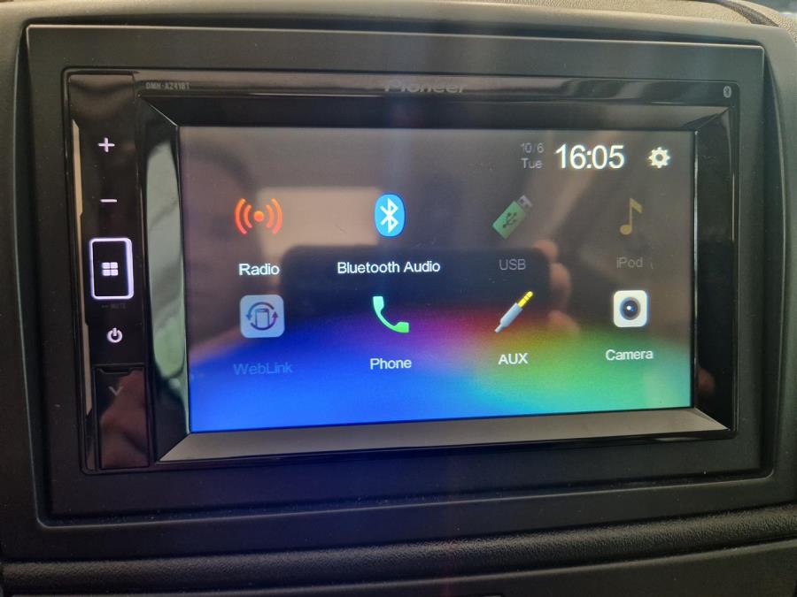 BlueHDi 140 hv Peugeot / Prinsessavuode / Trumatic / Lattialämmitys / Ilmastointi / Vakkari