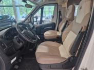 BlueHDi 140 hv Peugeot / Prinsessavuode / Trumatic / Lattialämmitys / Ilmastointi / Vakkari