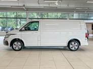 Pitkä 2.0 TDI 150 kW 4Motion DSG / Sis.alv. / 1 omistaja / Merkkihuollettu / Pariovet / Koukku