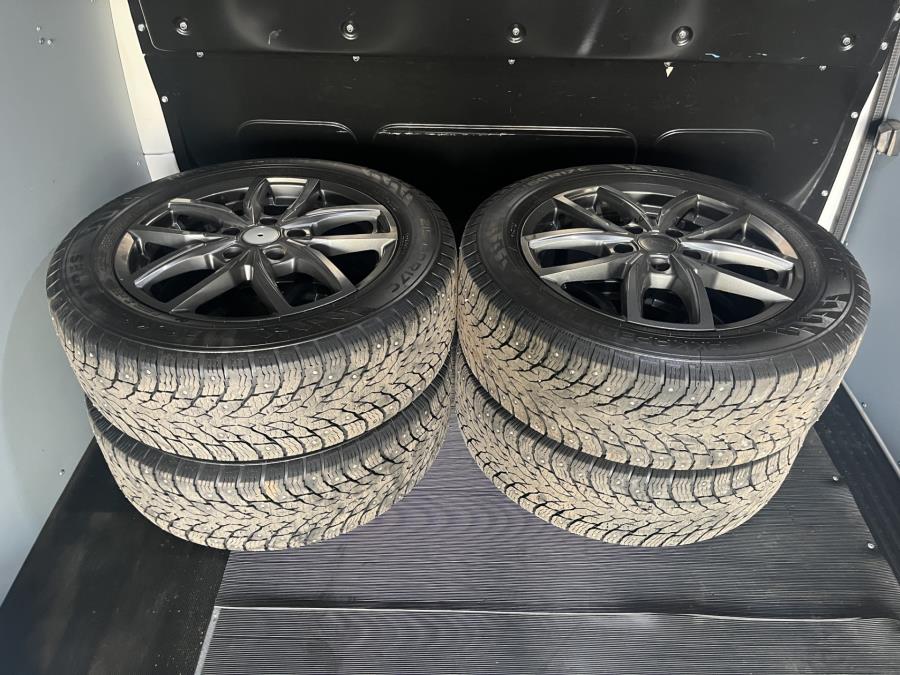 Pitkä 2.0 TDI 150 kW 4Motion DSG / Sis.alv. / 1 omistaja / Merkkihuollettu / Pariovet / Koukku