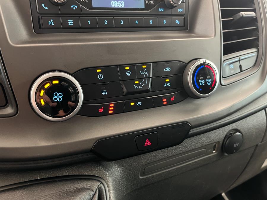Van 350 2,0 TDCi 130 hv M6 Etuveto Trend L3H2 / Sis.alv. / Suomi-auto / 1 omistaja / Takuu voimassa
