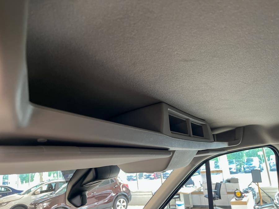 Van 350 2,0 TDCi 130 hv M6 Etuveto Trend L3H2 / Sis.alv. / Suomi-auto / 1 omistaja / Takuu voimassa