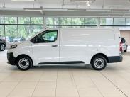Van L Comfort 145 hv man. / Sis. alv. / Suomi-auto / 1 omistaja / Vetokoukku / Webasto kauko-ohj.