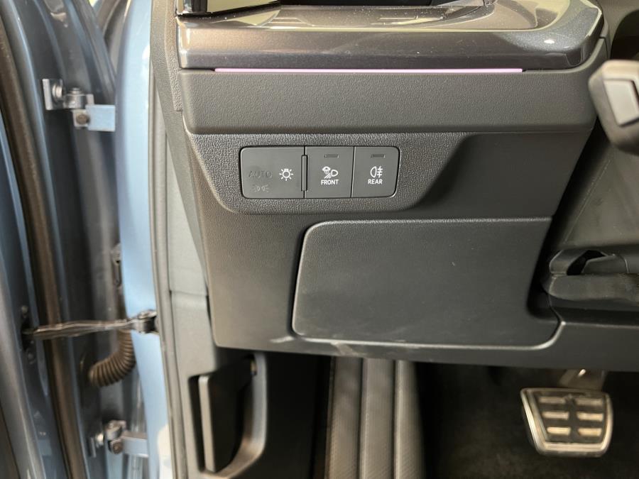 55 quattro S line / Vetokoukku / Audi Takuu 2030 asti / Korisarja / Matrix-LED / Tuulilasinäyttö