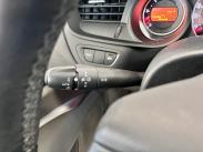 HDi 136 Exclusive Sedan Automaatti /  Suomi-auto / Vetokoukku / Vakionopeudensäädin / Sadetunnistin