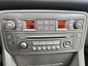 HDi 136 Exclusive Sedan Automaatti /  Suomi-auto / Vetokoukku / Vakionopeudensäädin / Sadetunnistin