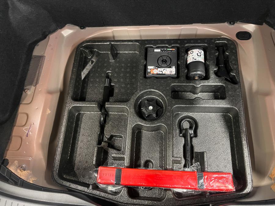 MHEV 158 hv aut. Acenta / Korko 0 % / Läm. ratti ja tuulilasi / LEDit / Adapt. vakkari