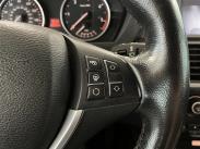 3.0d Aut E70 SAV 4x4 / Kattoikkuna / Vakionopeudensäädin / Sadetunnistin