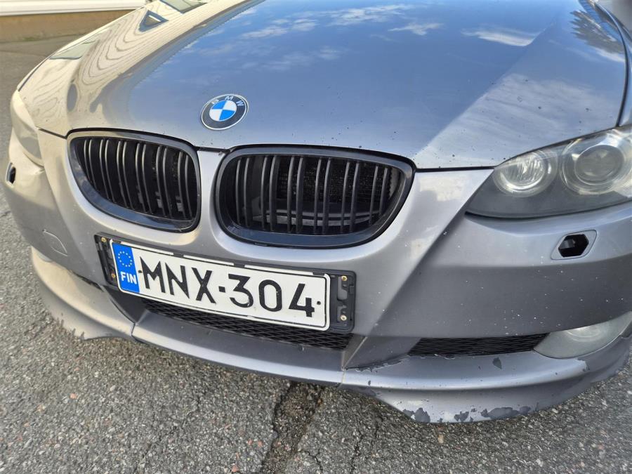 XiA Coupe / Sadetunnistin / Sporttipenkit / Sähköpenkit / Kattoluukku / Vakionopeudensäädin