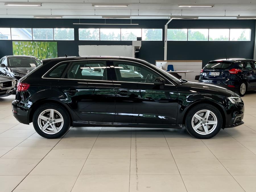Sportback Business 40 TFSI e-tron 150 kW S tronic / LED-ajovalot / Adaptiivinen vakionopeudensäädin