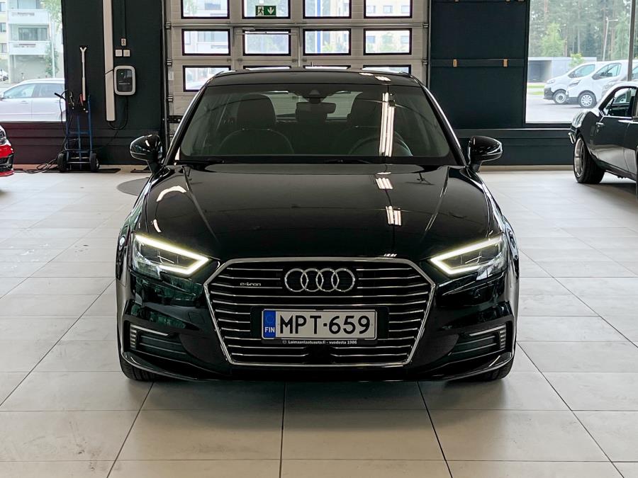 Sportback Business 40 TFSI e-tron 150 kW S tronic / LED-ajovalot / Adaptiivinen vakionopeudensäädin