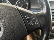 E91 Touring / Huoltokirja / Vakionopeussäädin/ Xenon valot/ Juuri katsastettu