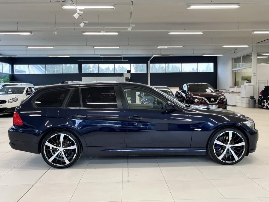 E91 Touring / Huoltokirja / Vakionopeussäädin/ Xenon valot/ Juuri katsastettu