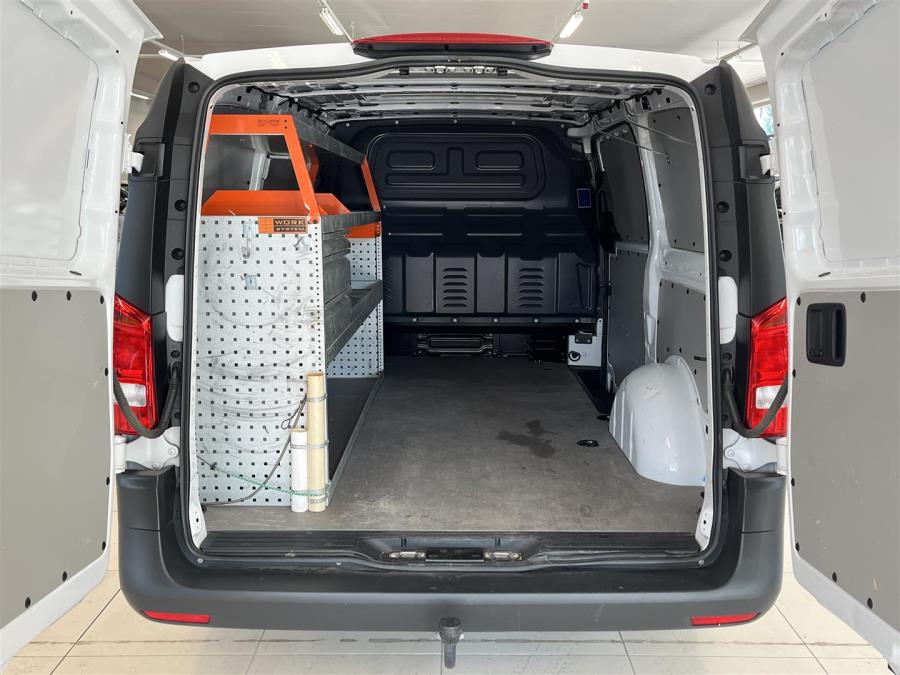 Vito 114CDI FWD-3,05/32K keskipitkä A2/ Alv/ Webasto/ Koukku