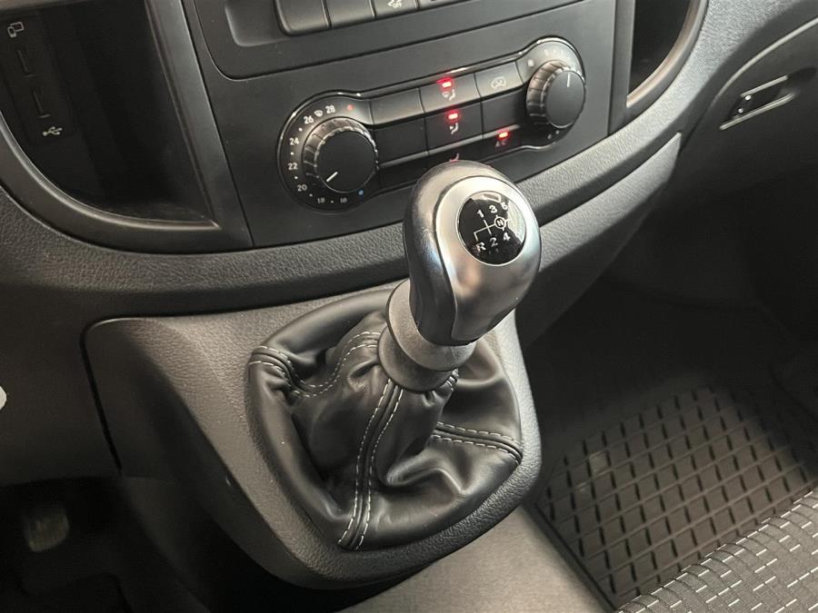 Vito 114CDI FWD-3,05/32K keskipitkä A2/ Alv/ Webasto/ Koukku