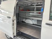 Vito 114CDI FWD-3,05/32K keskipitkä A2/ Alv/ Webasto/ Koukku