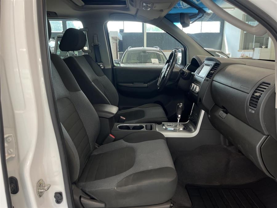 2,5dCi 190hp LE 5A/T Diff lock, DPF/ ALV/ Vakkari/ Koukku/ Lisävalo