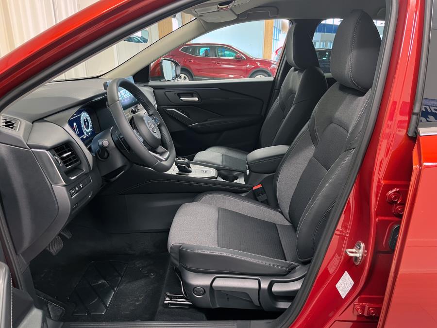 e-POWER 205 hv aut. N-Connecta Comfort Pack / Korko 0 % ja kulut 0 € / Takaluukku sähköllä / Navi