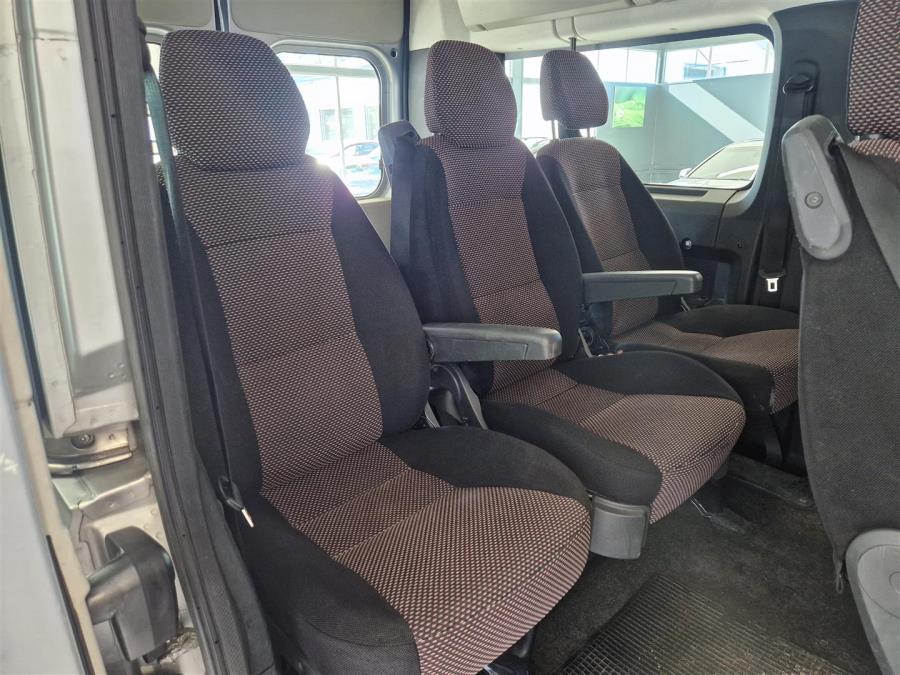 L2H2 2,2 HDi 150 hv 9-hlö minibussi / Automaatti ilmastointi / Webasto kellolla / Peruutustutka