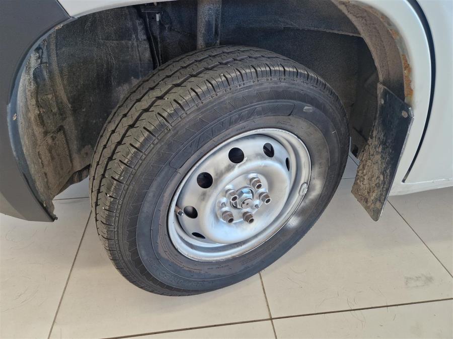 L2H2 2,2 HDi 150 hv 9-hlö minibussi / Automaatti ilmastointi / Webasto kellolla / Peruutustutka