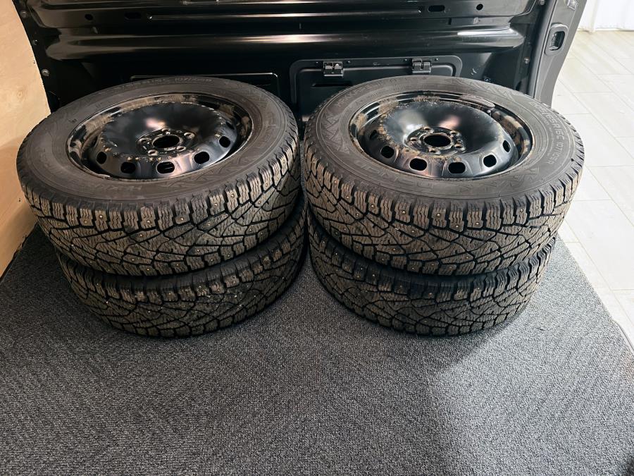 Van 2.0 dCi 170 hv man. L2H1 Working Star / Suomi-auto / 1 om. / Takuu / Merkkihuoll. / Webasto